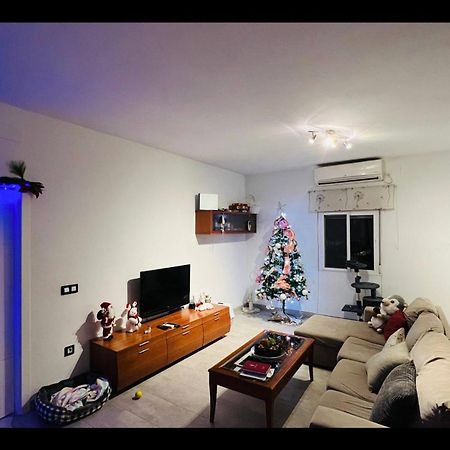 Habitacion Comoda Seville Luaran gambar