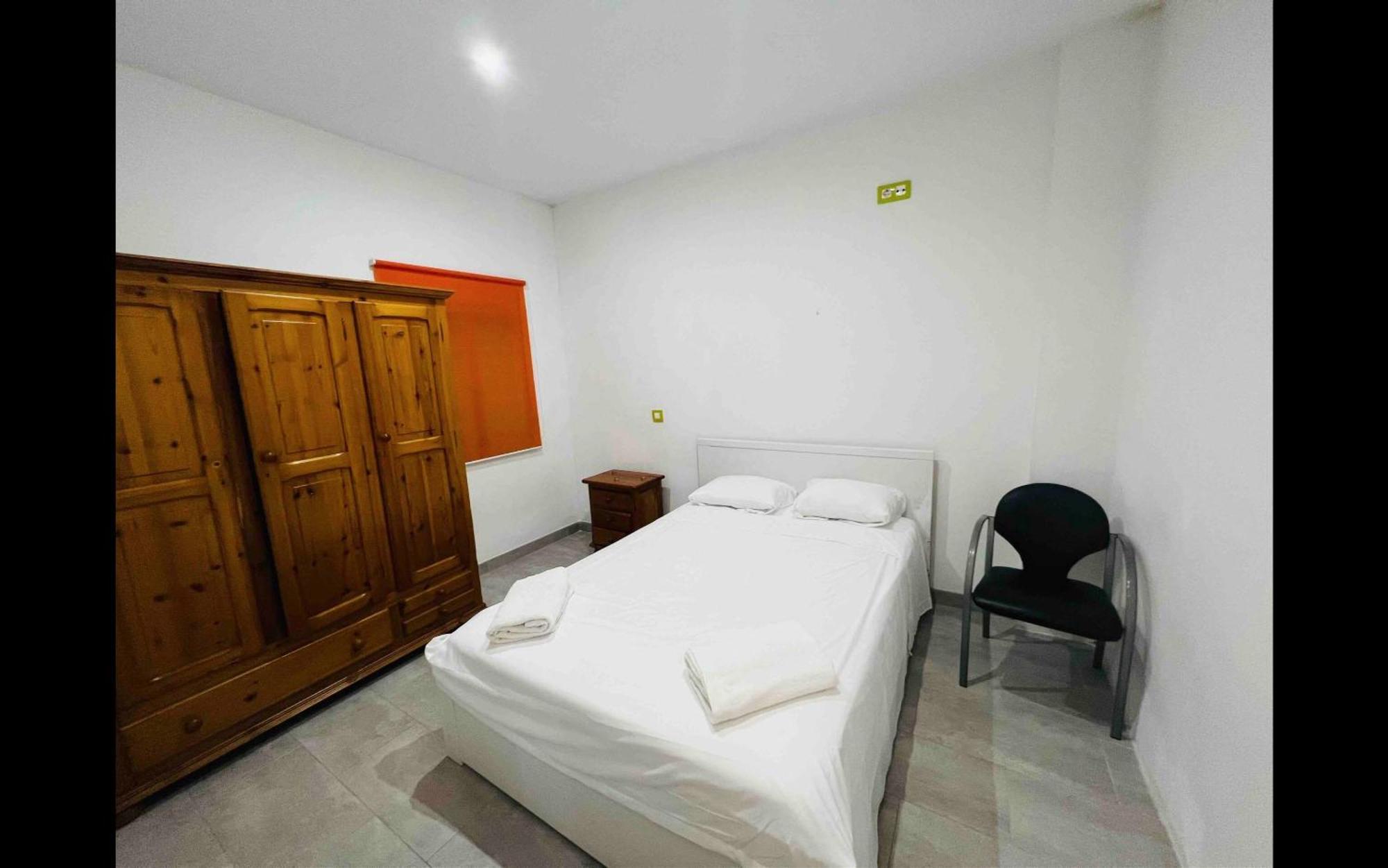 Habitacion Comoda Seville Luaran gambar